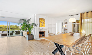 Villa andaluza de lujo en venta junto a campo de golf, con vistas al mar, en zona muy solicitada en Marbella Este 48344 