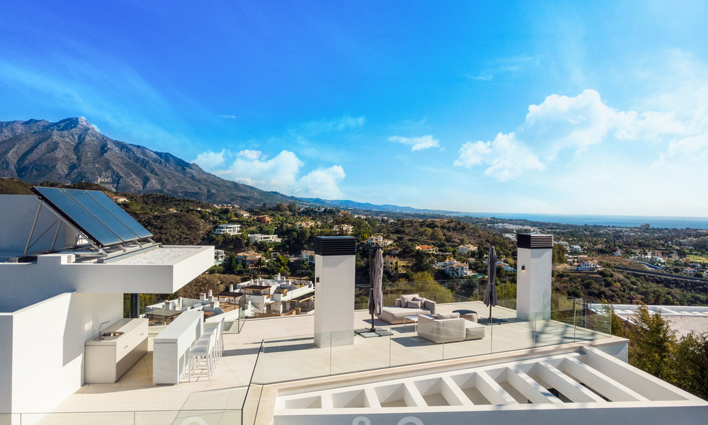 Villa de lujo arquitectónico en venta con vistas panorámicas al mar, en codiciada zona residencial en La Quinta, Benahavis - Marbella 47956