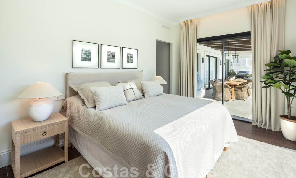 Villa de lujo contemporánea y mediterránea en venta en el valle del golf de Nueva Andalucía, Marbella 47921