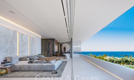 Reventas! Villa de lujo en venta en un nuevo proyecto innovador que consta de 12 villas sofisticadas con vistas al mar, en la Milla de Oro de Marbella 47764