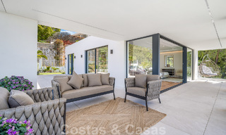 Moderna villa de nueva construcción con piscina infinita y vistas panorámicas al mar en venta al este de Marbella centro 51932 