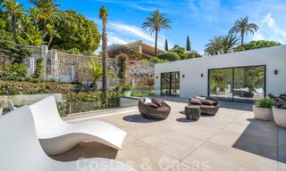 Moderna villa de nueva construcción con piscina infinita y vistas panorámicas al mar en venta al este de Marbella centro 51935 