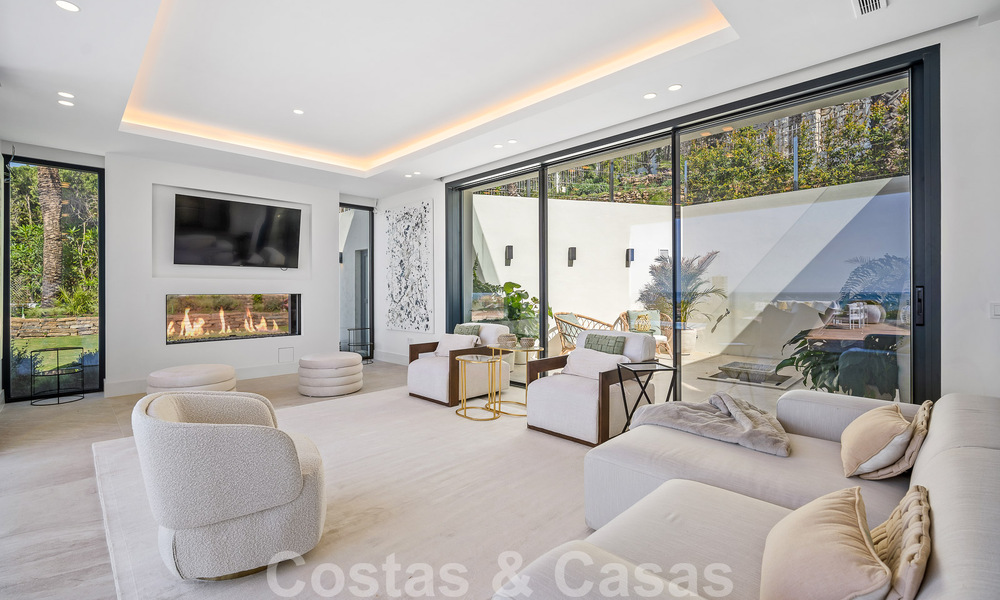 Moderna villa de nueva construcción con piscina infinita y vistas panorámicas al mar en venta al este de Marbella centro 51936