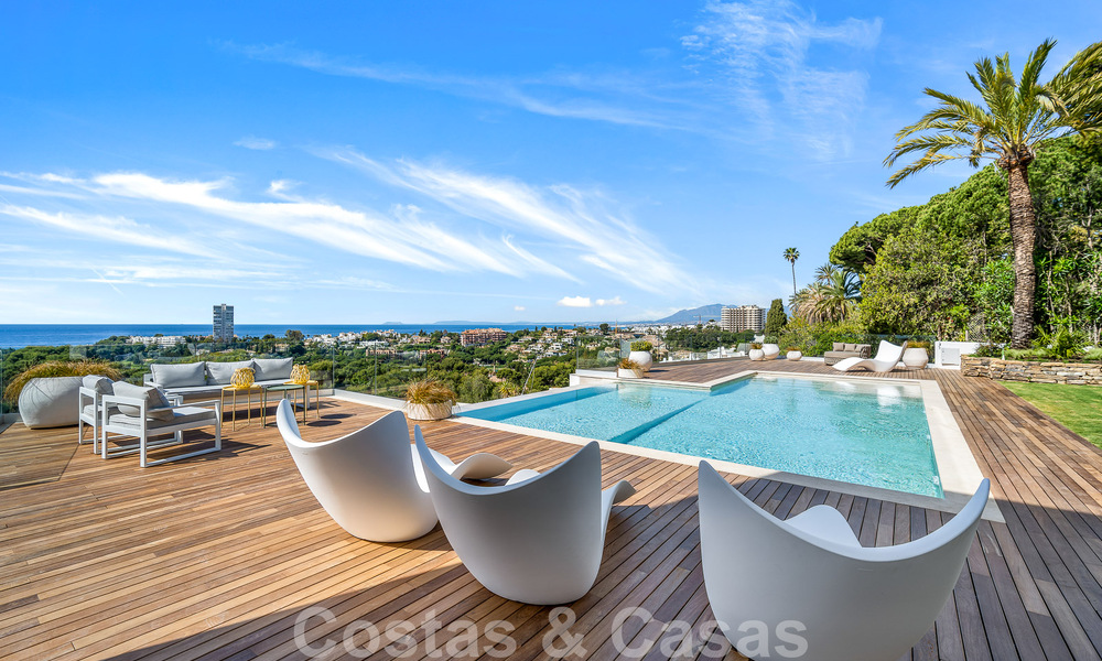 Moderna villa de nueva construcción con piscina infinita y vistas panorámicas al mar en venta al este de Marbella centro 51937