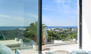 Moderna villa de nueva construcción con piscina infinita y vistas panorámicas al mar en venta al este de Marbella centro 51949 