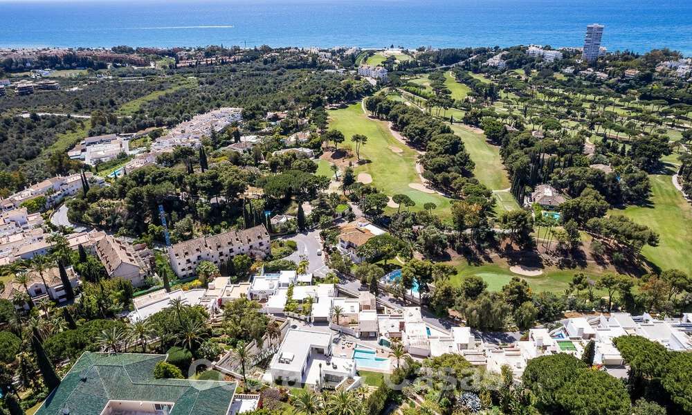 Moderna villa de nueva construcción con piscina infinita y vistas panorámicas al mar en venta al este de Marbella centro 51956