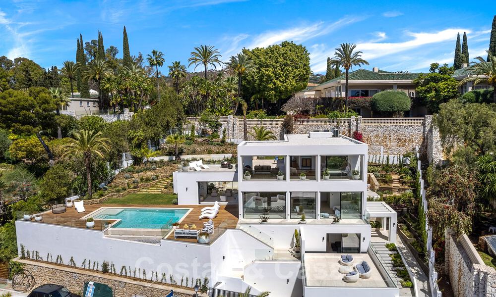 Moderna villa de nueva construcción con piscina infinita y vistas panorámicas al mar en venta al este de Marbella centro 51959