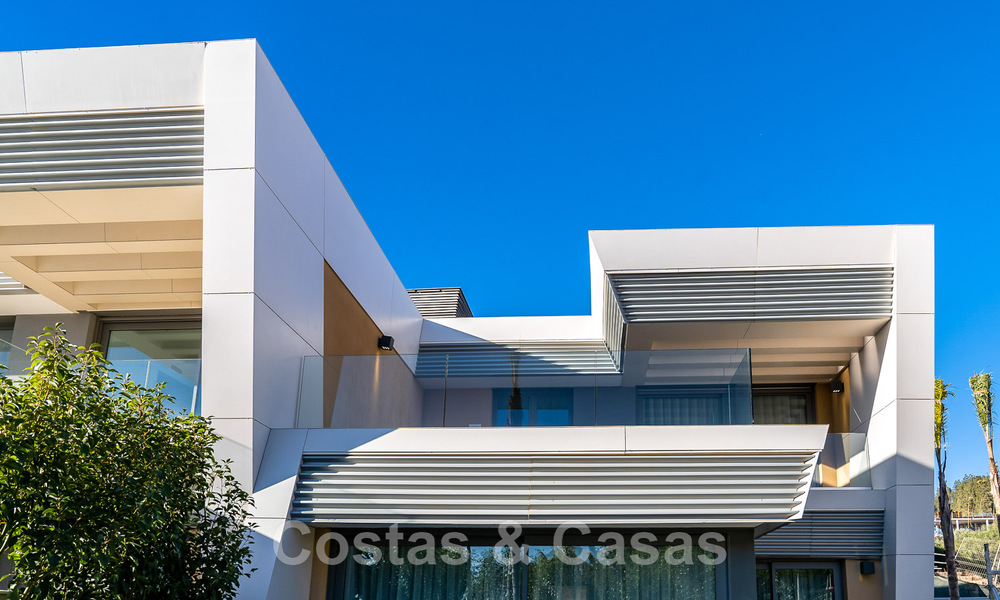 Magnífica casa piloto en venta en nuevo proyecto de casas con vistas al mar en un complejo de lujo Mijas, Costa del Sol 48597