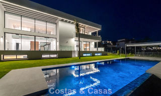 Villa de diseño en venta, cerca de campos de golf, en Benahavis - Marbella 783123 
