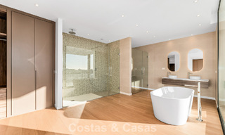 Villa de diseño en venta, cerca de campos de golf, en Benahavis - Marbella 783131 