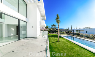 Villa de diseño en venta, cerca de campos de golf, en Benahavis - Marbella 783139 