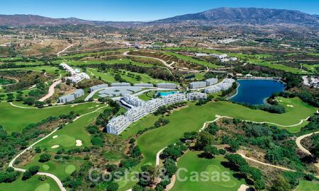 Modernos apartamentos de golf en venta situados en un exclusivo resort de golf en Mijas, Costa del Sol 49170