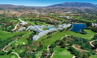Modernos apartamentos de golf en venta situados en un exclusivo resort de golf en Mijas, Costa del Sol 49170 