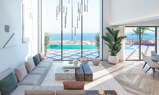 Villa mediterránea de lujo en venta con vistas al mar en prestigiosa urbanización cerrada en La Quinta en Benahavis - Marbella 49242 