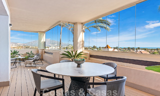 Moderno apartamento reformado en venta, con vistas al mar en complejo cerrado en la Nueva Milla de Oro entre Marbella y Estepona 49533 
