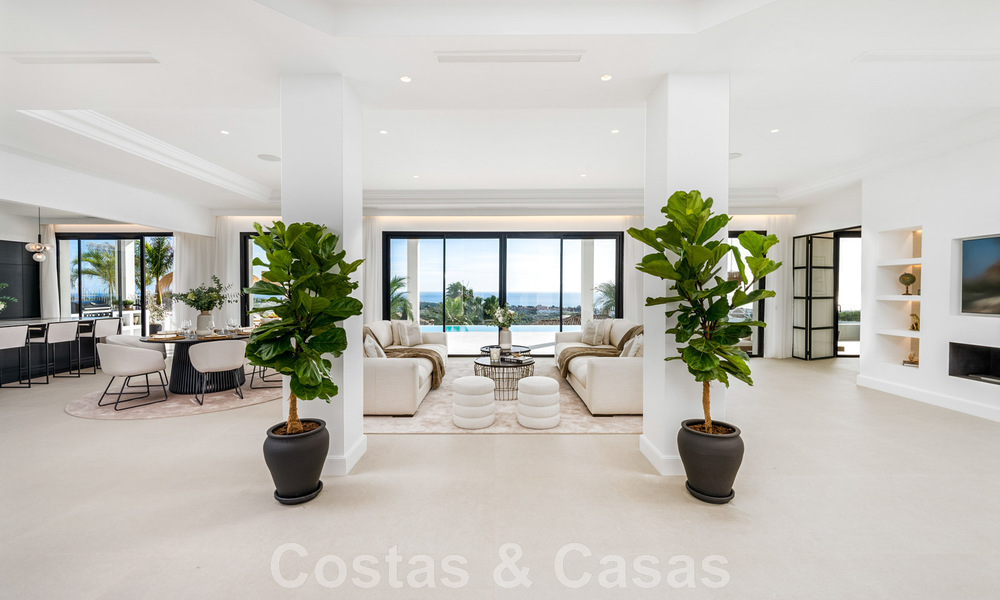 Exclusiva villa de diseño con vistas panorámicas al mar en venta en un resort de golf de cinco estrellas en Marbella - Benahavis 48826
