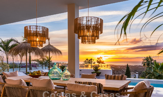 Exclusiva villa de diseño con vistas panorámicas al mar en venta en un resort de golf de cinco estrellas en Marbella - Benahavis 48841 