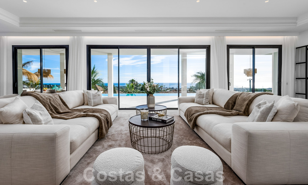 Exclusiva villa de diseño con vistas panorámicas al mar en venta en un resort de golf de cinco estrellas en Marbella - Benahavis 48849