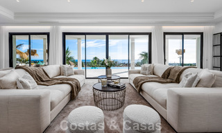 Exclusiva villa de diseño con vistas panorámicas al mar en venta en un resort de golf de cinco estrellas en Marbella - Benahavis 48849 