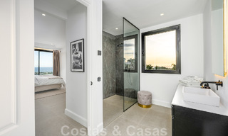 Exclusiva villa de diseño con vistas panorámicas al mar en venta en un resort de golf de cinco estrellas en Marbella - Benahavis 48872 