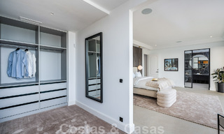 Exclusiva villa de diseño con vistas panorámicas al mar en venta en un resort de golf de cinco estrellas en Marbella - Benahavis 48885 