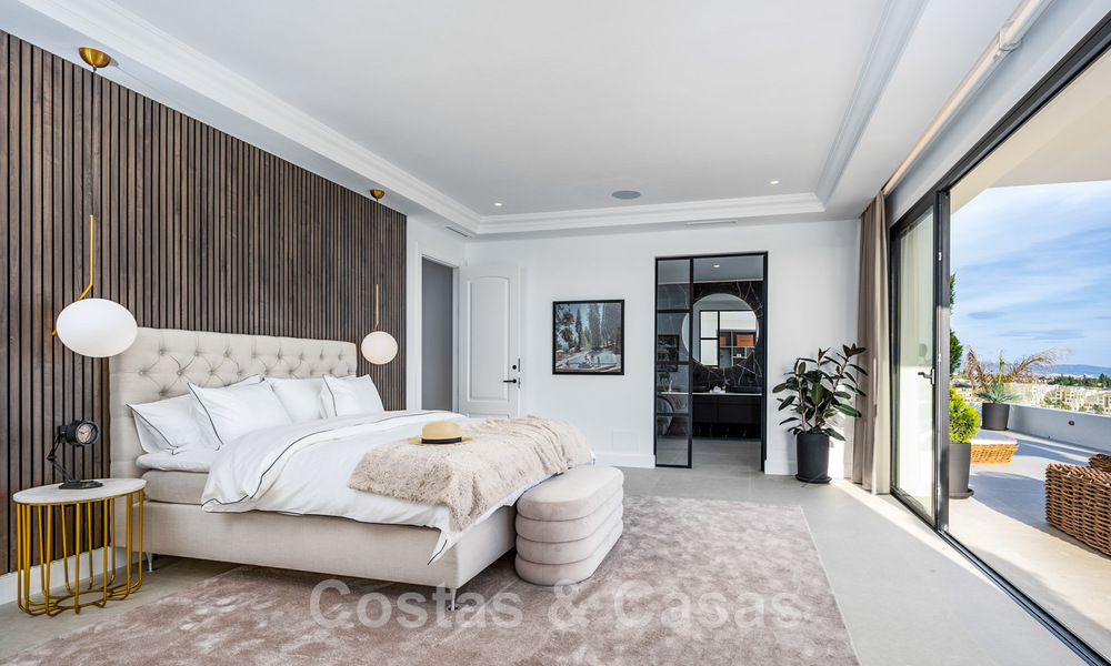 Exclusiva villa de diseño con vistas panorámicas al mar en venta en un resort de golf de cinco estrellas en Marbella - Benahavis 48895