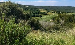 Parcela + proyecto de una sofisticada villa en venta situada en la muy exclusiva y cerrada comunidad de Sotogrande, Costa del Sol 49019 