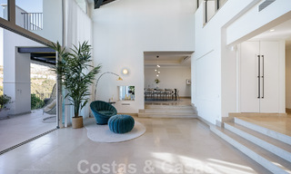 Elegante villa de lujo en venta en una urbanización cerrada en La Quinta, Benahavis - Marbella 50392 