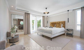 Elegante villa de lujo en venta en una urbanización cerrada en La Quinta, Benahavis - Marbella 50414 