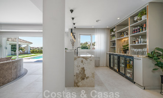 Elegante villa de lujo en venta en una urbanización cerrada en La Quinta, Benahavis - Marbella 50437 