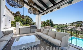 Elegante villa de lujo en venta en una urbanización cerrada en La Quinta, Benahavis - Marbella 50453 