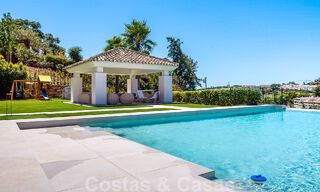 Elegante villa de lujo en venta en una urbanización cerrada en La Quinta, Benahavis - Marbella 50458 