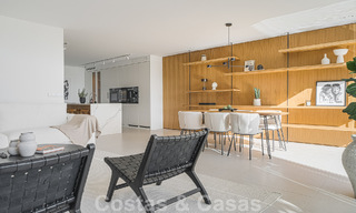 2 exclusivos apartamentos en venta con amplia terraza, piscina privada y vistas a La concha en Nueva Andalucia, Marbella 50120 