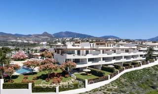 Nuevos y lujosos apartamentos de estilo contemporáneo en venta con amplias terrazas y vistas panorámicas en la Nueva Milla de Oro entre Marbella y Estepona 50060 