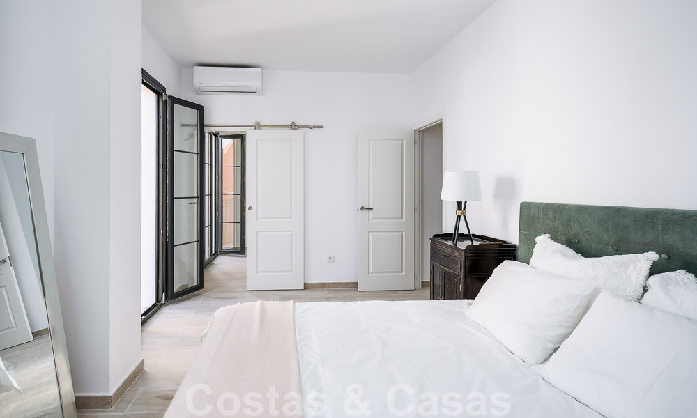 Magnífica casa adosada en venta a poca distancia de todos los servicios en el pintoresco casco antiguo de Estepona 49851