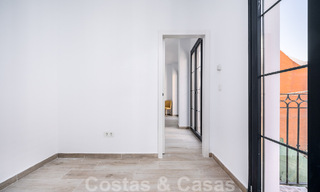 Magnífica casa adosada en venta a poca distancia de todos los servicios en el pintoresco casco antiguo de Estepona 49870 