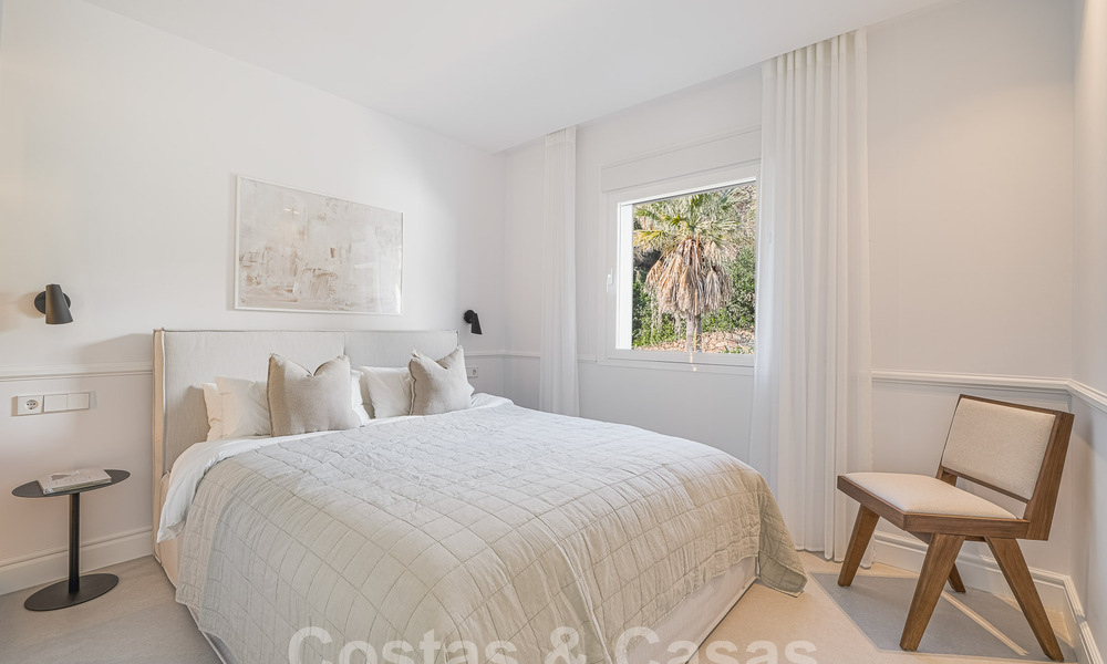 Muy encantador y espacioso ático de lujo en venta con vistas abiertas al mar desde el solárium en La Quinta, Benahavis - Marbella 49980