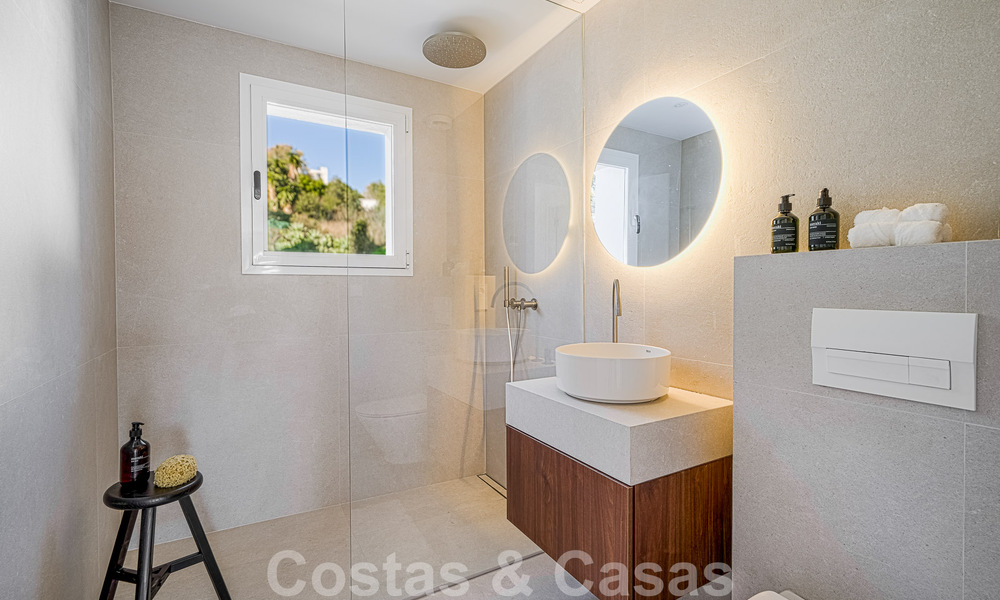 Muy encantador y espacioso ático de lujo en venta con vistas abiertas al mar desde el solárium en La Quinta, Benahavis - Marbella 49983