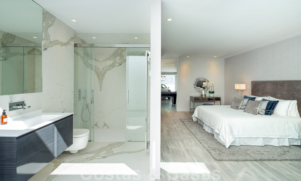 Villa de lujo contemporánea en venta con vistas panorámicas a la montaña y al mar, en el corazón de la Milla de Oro de Marbella 49894