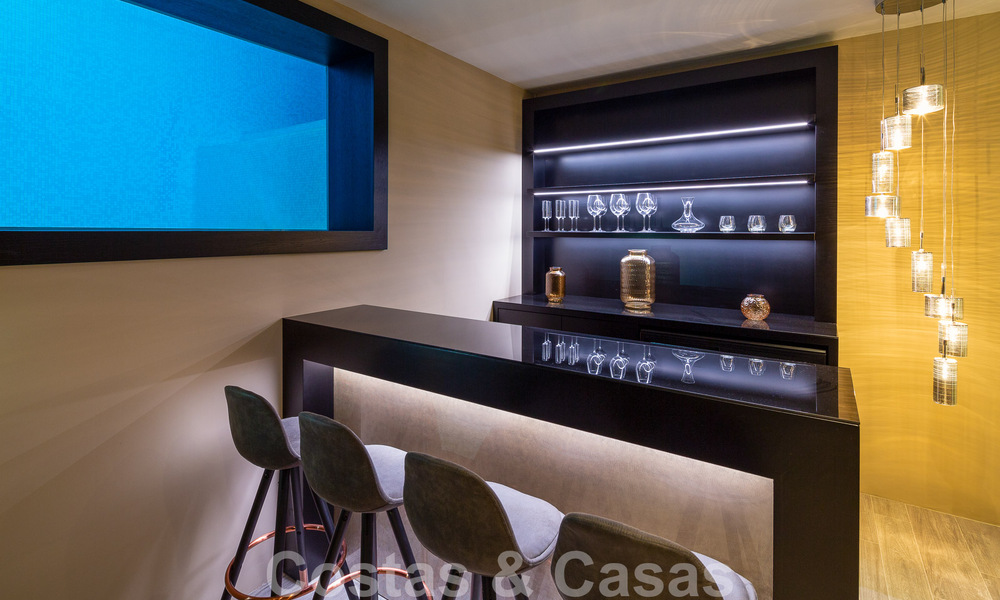 Villa de lujo contemporánea en venta con vistas panorámicas a la montaña y al mar, en el corazón de la Milla de Oro de Marbella 49912