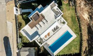 2 prestigiosas villas de nueva construcción en venta a poca distancia de una impresionante casa club de golf en la Nueva Milla de Oro, entre Marbella y Estepona 64365 