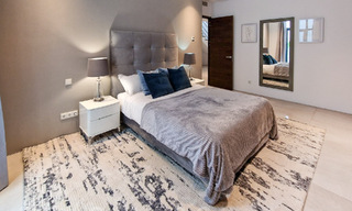 Moderna y lujosa villa en venta, situada en el centro a poca distancia de la playa en la Milla de Oro de Marbella 60500 