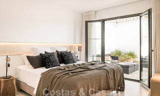 Encantadora villa de lujo en venta rodeada de belleza natural y al bordo de la playa de las dunas en Marbella 49682 
