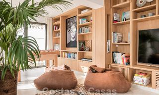 Encantadora villa de lujo en venta rodeada de belleza natural y al bordo de la playa de las dunas en Marbella 49688 