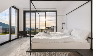Villa mediterránea de lujo en venta con un toque contemporáneo e impresionantes vistas al mar en el exclusivo complejo La Zagaleta Golf, Benahavis - Marbella 49351 