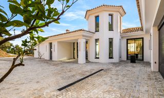 Villa mediterránea de lujo en venta con un toque contemporáneo e impresionantes vistas al mar en el exclusivo complejo La Zagaleta Golf, Benahavis - Marbella 49354 