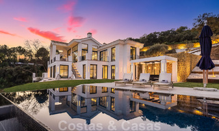 Villa mediterránea de lujo en venta con un toque contemporáneo e impresionantes vistas al mar en el exclusivo complejo La Zagaleta Golf, Benahavis - Marbella 49361 