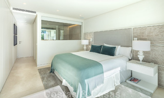 Magnífico ático con amplias terrazas en venta en el preferido Puente Romano, en la Milla de Oro, Marbella 49725 