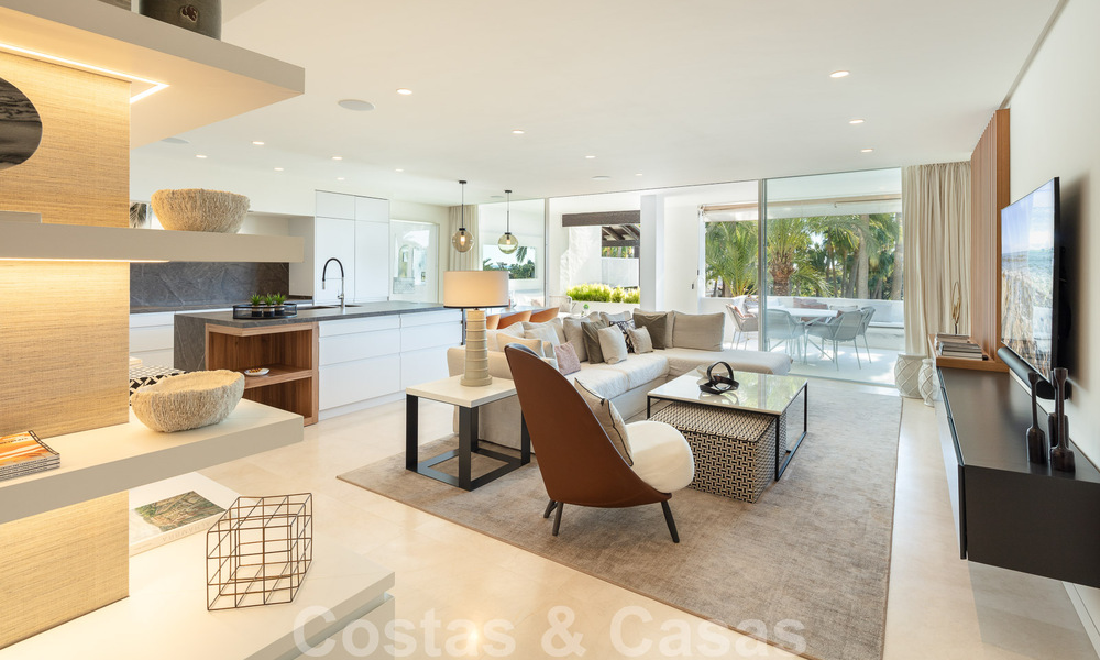 Magnífico ático con amplias terrazas en venta en el preferido Puente Romano, en la Milla de Oro, Marbella 49733