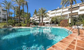 Sofisticado apartamento en venta a pocos pasos de la playa, situado en Puente Romano en la Milla de Oro de Marbella 49794 